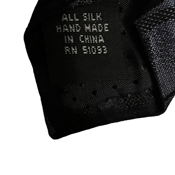 Haggar Black Label Silk Tie - Picture 6 of 7